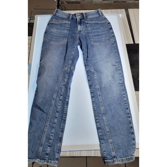 Anthropologie Pilcro Designed In Phila Straight Leg Mid_Wash Denim Jeans - Sz 26 - Picture 1 of 11